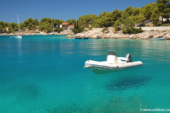 Uvala Lučice Duboka Milna Otok Brač Hrvatska